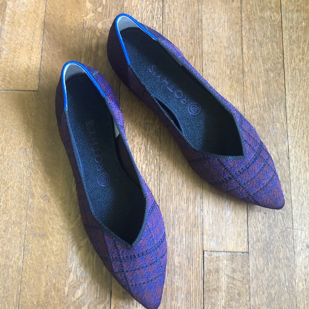 Rothy’s pointed toe flat in cranberry plaid